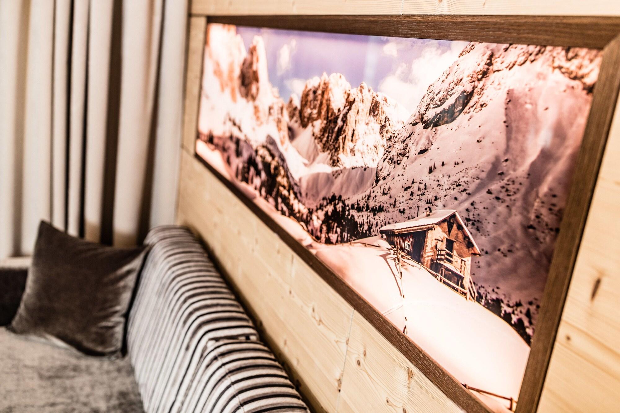 Hotel Continental Dolomites Selva di Val Gardena Kültér fotó