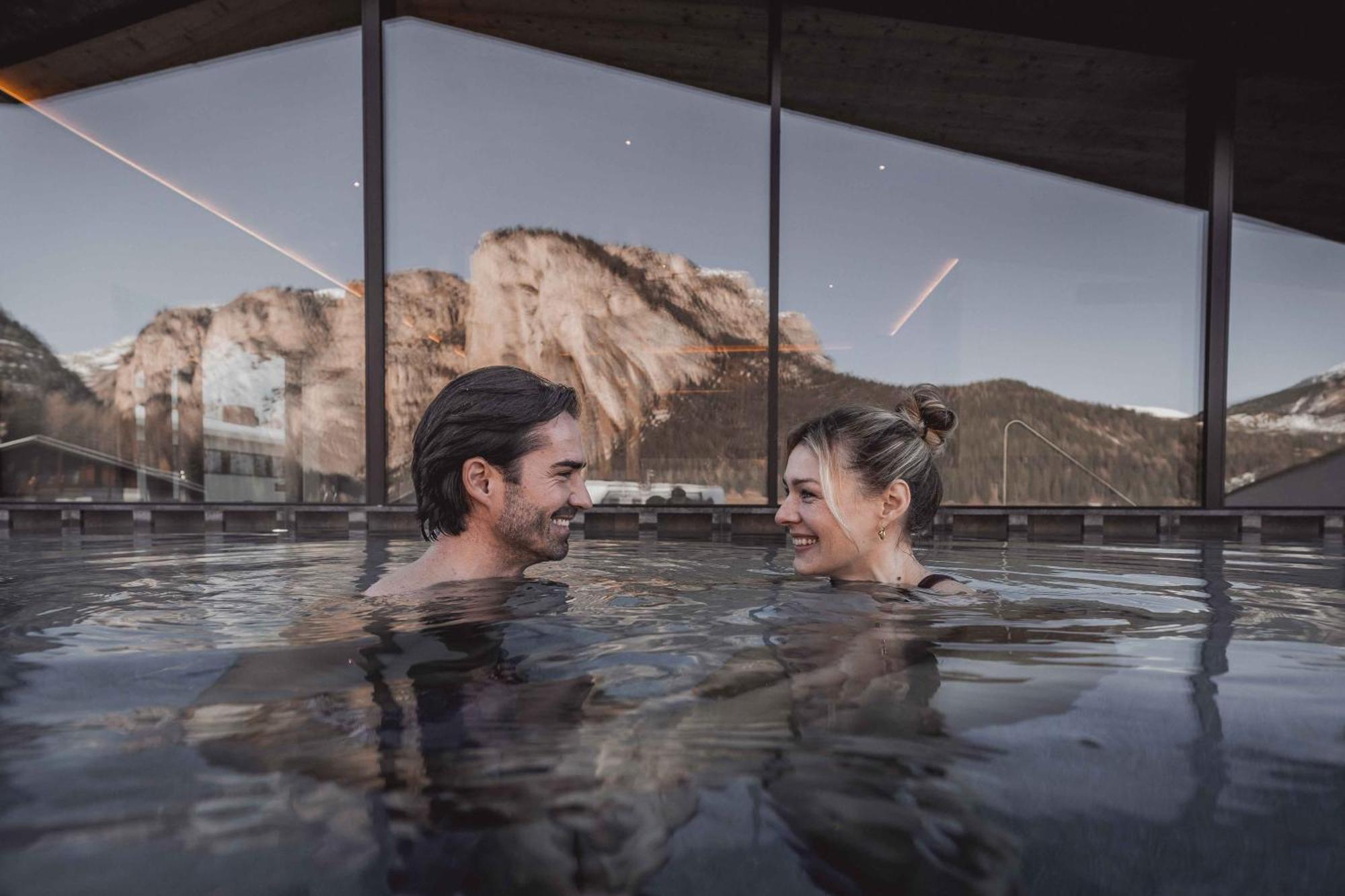 Hotel Continental Dolomites Selva di Val Gardena Kültér fotó