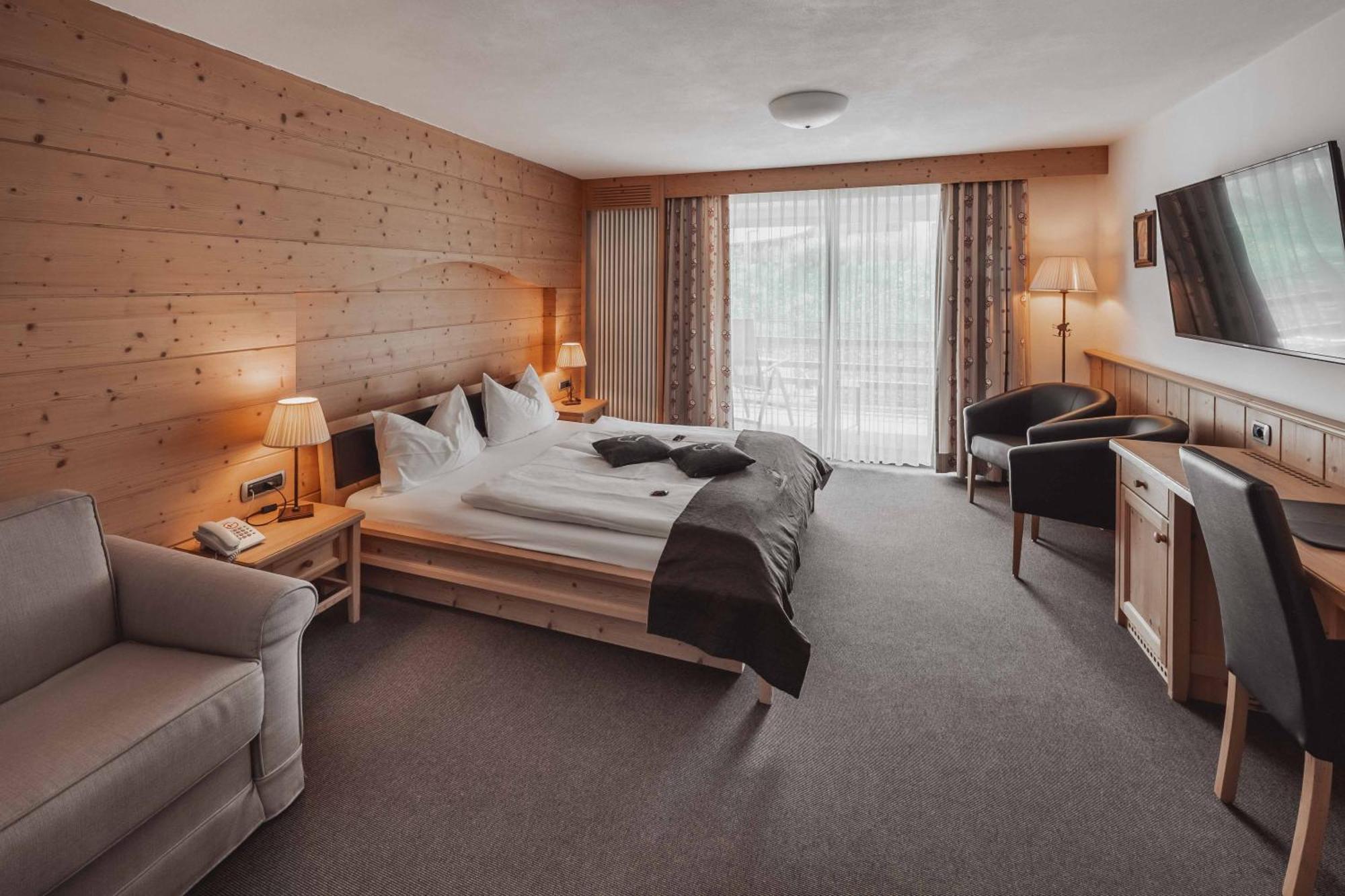 Hotel Continental Dolomites Selva di Val Gardena Kültér fotó